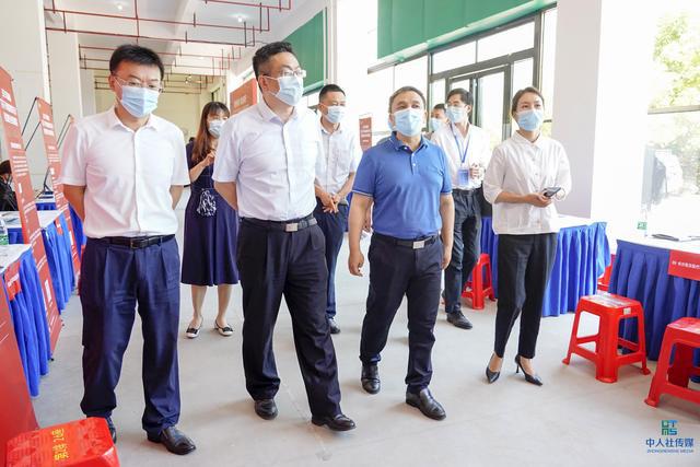 2021年湖南省醫(yī)療器械行業(yè)專(zhuān)場(chǎng)招聘會(huì)順利召開(kāi)