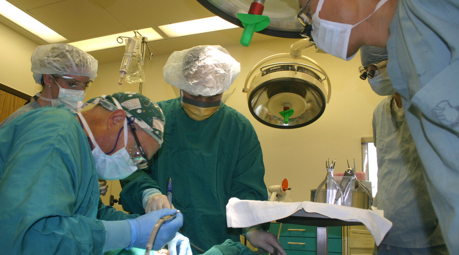 手術(shù)無影燈為什么沒有影子呢？